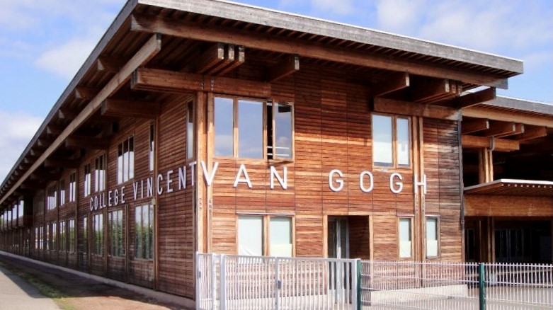 &copy;Archilist_Coll&egrave;ge Van Gogh