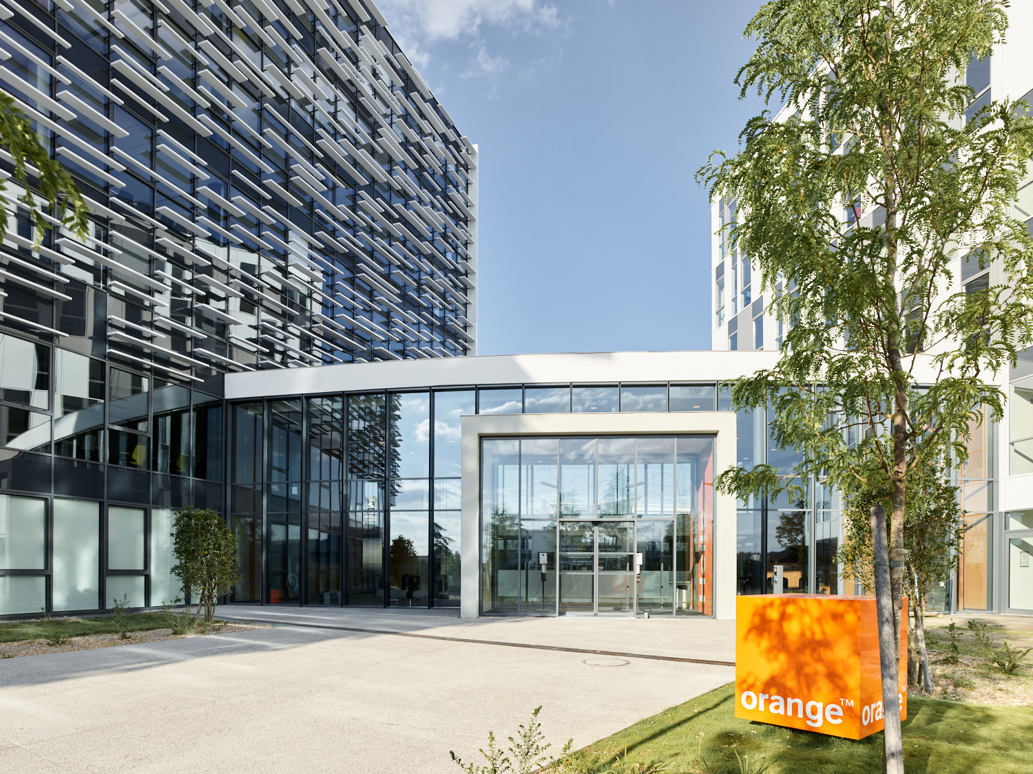 &copy;Kardham_Campus Orange Balma